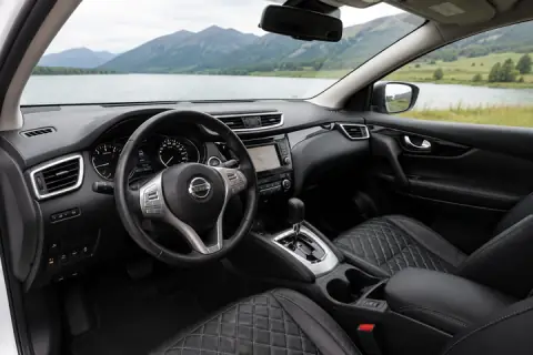 Nissan Qashqai, Innenraum