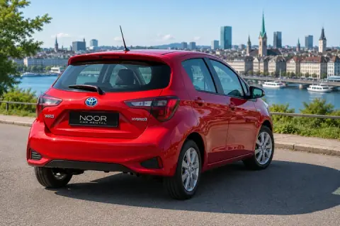 Toyota Yaris Hybrid, Heckansicht